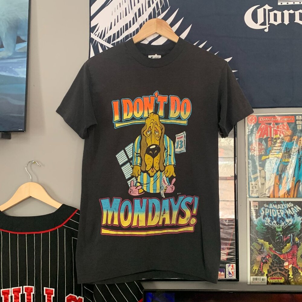 Vintage 90s I Don't Do Mondays T-shirt